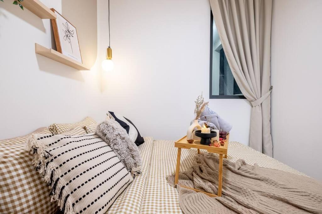 Pangsapuri Chic Getaway Sweet Families3br2bath8pax, Aeon, Mitec *