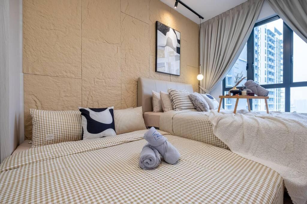 Pangsapuri Chic Getaway Sweet Families3br2bath8pax, Aeon, Mitec *